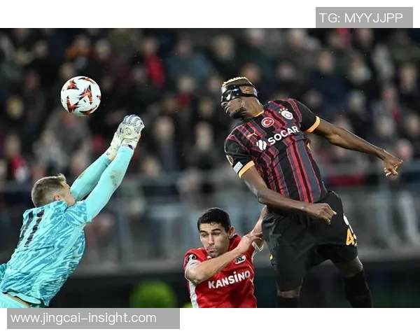 世界杯精彩对决曼联与那不勒斯激战成平局补时进球引爆全场